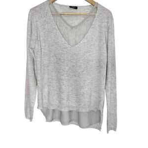 Noa.n Paris V-Neck Wool Blend Sweater Lace Inlay Lightweight Quiet Luxury French